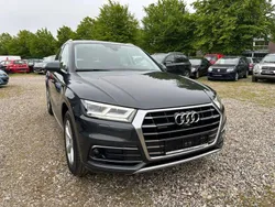 Grau Gebraucht 2019 Audi Q5 Design SUV | 26.450 € (Fairer Preis)