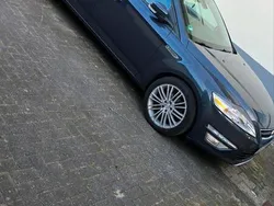 Grau Gebraucht 2011 Ford Mondeo Titanium S Kombi | 5.300 € (Teuer)