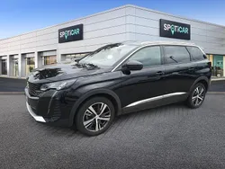 Schwarz Gebraucht 2023 Peugeot 5008 Allure Van / Kleinbus | 27.990 € (Fairer Preis)