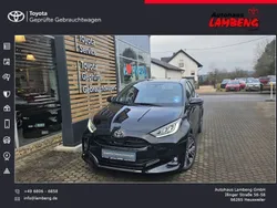 Schwarz Gebraucht 2024 Toyota Yaris Hybrid Style Kleinwagen | 28.290 € (Fairer Preis)