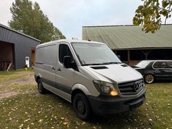 Grau Gebraucht 2016 Mercedes Sprinter Van | 13.800 € (Fairer Preis)