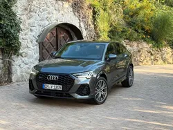 Grau Gebraucht 2022 Audi Q3 S-Line SUV | 39.200 € (Etwas zu teuer)