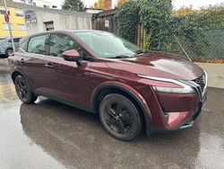 Rot Gebraucht 2022 Nissan Qashqai Visia SUV | 16.999 € (Fairer Preis)