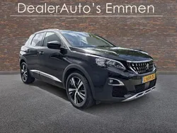 Schwarz Gebraucht 2018 Peugeot 3008 SUV | 8.888 € (Guter Preis)