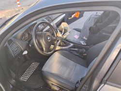 Grau Gebraucht 2005 BMW 116 Kleinwagen | 2.800 € (Fairer Preis)