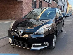 Schwarz Gebraucht 2015 Renault Scénic III LIMITED Van / Kleinbus | 6.500 € (Fairer Preis)
