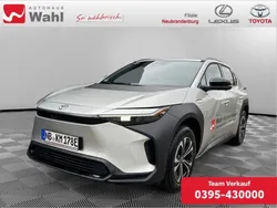 Silber Gebraucht 2024 Toyota bZ4X SUV | 39.249 € (Fairer Preis)