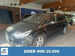 Metallic Gebraucht 2016 Ford S-MAX Titanium Van / Kleinbus | 17.930 € (Fairer Preis)