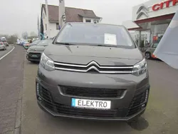Lackierung platiniumgrau/typ Gebraucht 2023 Citroën e-Spacetourer Business Class Van | 36.900 € (Etwas zu teuer)