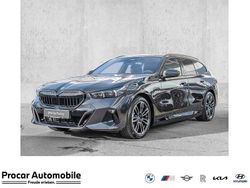Grau Neu 2025 BMW 530e M Sport Kombi | 66.990 € (Fairer Preis)