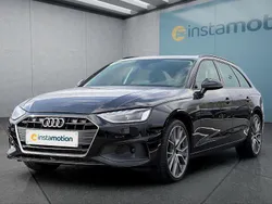 Schwarz Gebraucht 2024 Audi A4 Kombi | 31.299 € (Fairer Preis)