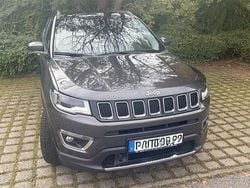 Grau Gebraucht 2019 Jeep Compass Limited SUV | 15.990 € (Superpreis)