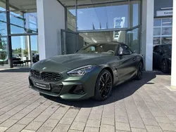 Frozen deep green metallic Neu 2025 BMW Z4 M M Sport Cabrio | 75.280 €
