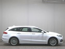 Weiss Gebraucht 2020 Ford Mondeo Titanium Kombi | 9.250 € (Superpreis)