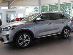 Farbe: grau metallic Gebraucht 2019 Kia Sorento Platinum SUV | 29.820 € (Teuer)