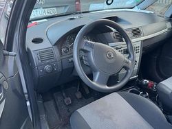 Silber Gebraucht 2006 Opel Meriva Van / Kleinbus | 999 € (Superpreis)