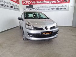 Grau Gebraucht 2006 Renault Clio III Dynamique Limousine | 4.880 € (Teuer)