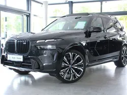 Schwarz Gebraucht 2023 BMW X7 M Sport SUV | 96.700 € (Guter Preis)