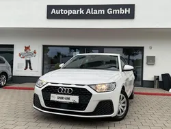Weiß Gebraucht 2020 Audi A1 Sportback Basis Kleinwagen | 18.499 € (Etwas zu teuer)