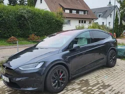 Grau Gebraucht 2024 Tesla Model X Plaid SUV | 99.999 € (Etwas zu teuer)
