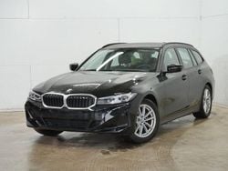 Schwarz Gebraucht 2024 BMW 320 Sport Line Kombi | 34.890 € (Guter Preis)