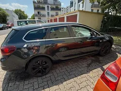 Schwarz Gebraucht 2014 Opel Astra Eco Kombi | 3.700 € (Fairer Preis)