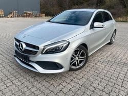 Silber Gebraucht 2018 Mercedes A200 AMG line Limousine | 12.900 € (Superpreis)