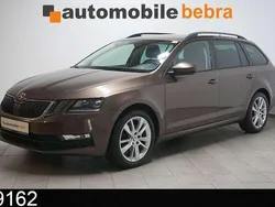 Braun Gebraucht 2018 Skoda Octavia Clever Kombi | 8.990 € (Guter Preis)