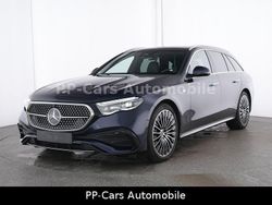 Blau Gebraucht 2025 Mercedes E300 AMG Line Premium Plus Limousine | 63.750 € (Etwas zu teuer)