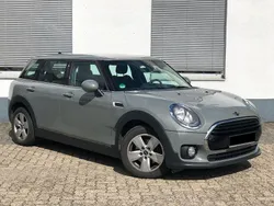 Grau Gebraucht 2018 Mini Cooper D Clubman Kombi | 16.490 € (Fairer Preis)