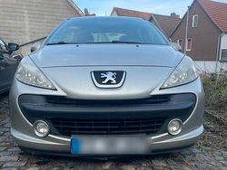 Silber Gebraucht 2009 Peugeot 207 Urban Move Kleinwagen | 1.300 € (Fairer Preis)