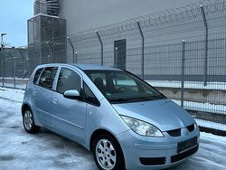 Blau Gebraucht 2006 Mitsubishi Colt Limousine | 2.499 €