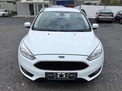 Weiß Gebraucht 2016 Ford Focus Trend Kombi | 7.900 € (Superpreis)