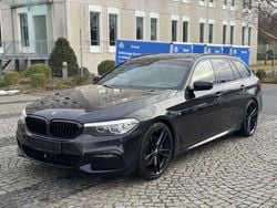 Schwarz Gebraucht 2018 BMW 530 M Sport Kombi | 17.450 € (Superpreis)
