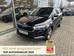 Magiz schwarz perleffekt Neu 2025 Skoda Karoq Selection SUV | 30.995 € (Guter Preis)