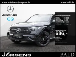 Schwarz obsidianschwarz metallic Gebraucht 2025 Mercedes GLC400d AMG SUV | 72.490 € (Fairer Preis)