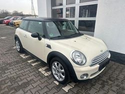 Weiß Gebraucht 2007 Mini ONE Kleinwagen | 2.500 € (Superpreis)