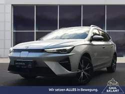 Silber (metallic) Gebraucht 2022 MG MG5 EV Luxury Kombi | 25.680 € (Teuer)