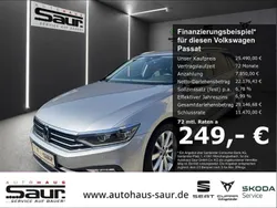 Silber Gebraucht 2023 VW Passat Elegance Kombi | 25.490 € (Fairer Preis)