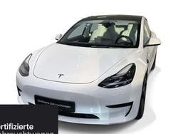 Weiß Gebraucht 2021 Tesla Model 3 RWD Limousine | 26.200 € (Fairer Preis)