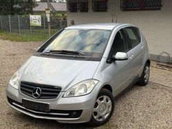 Grau Gebraucht 2009 Mercedes A160 Limousine | 2.500 € (Fairer Preis)
