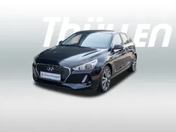 Schwarz Gebraucht 2017 Hyundai i30 Style Limousine | 15.480 € (Etwas zu teuer)