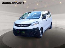 Jade weiss Gebraucht 2022 Opel Vivaro Van | 28.990 €