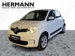Pyrénéesweiß (blau) Gebraucht 2021 Renault Twingo LIMITED Kleinwagen | 9.497 € (Guter Preis)