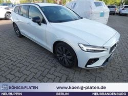 Weiß Gebraucht 2020 Volvo V60 R-Design Kombi | 29.990 € (Guter Preis)