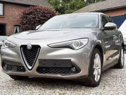 Colore esterno Gebraucht 2019 Alfa Romeo Stelvio Super SUV | 18.490 € (Guter Preis)
