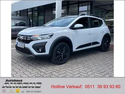 Weiß Gebraucht 2025 Dacia Sandero Expression Kleinwagen | 18.290 € (Fairer Preis)