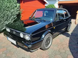 Schwarz Gebraucht 1993 VW Golf Cabriolet Sportline Cabrio | 10.600 €