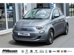 Mineral grau Gebraucht 2022 Fiat 500e Icon Cabrio | 20.485 € (Guter Preis)