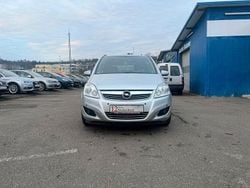 Silber Gebraucht 2009 Opel Zafira Family Van / Kleinbus | 4.900 € (Etwas zu teuer)